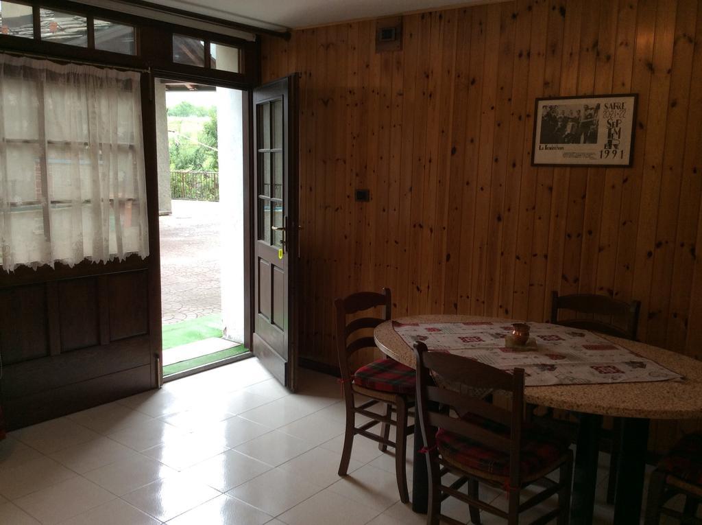 B&B La Vieille Meison De Pappa Sarre Oda fotoğraf