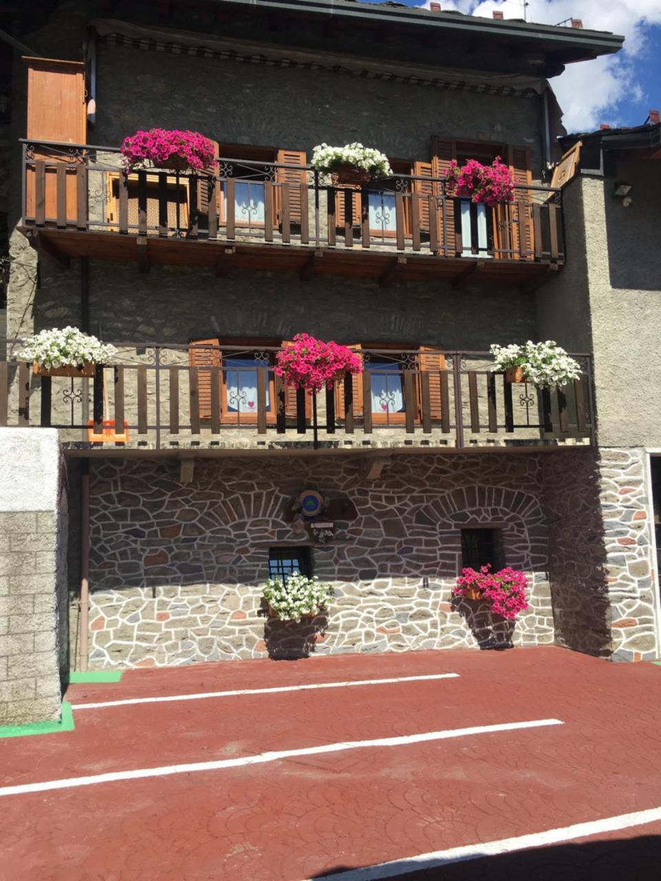 B&B La Vieille Meison De Pappa Sarre Dış mekan fotoğraf